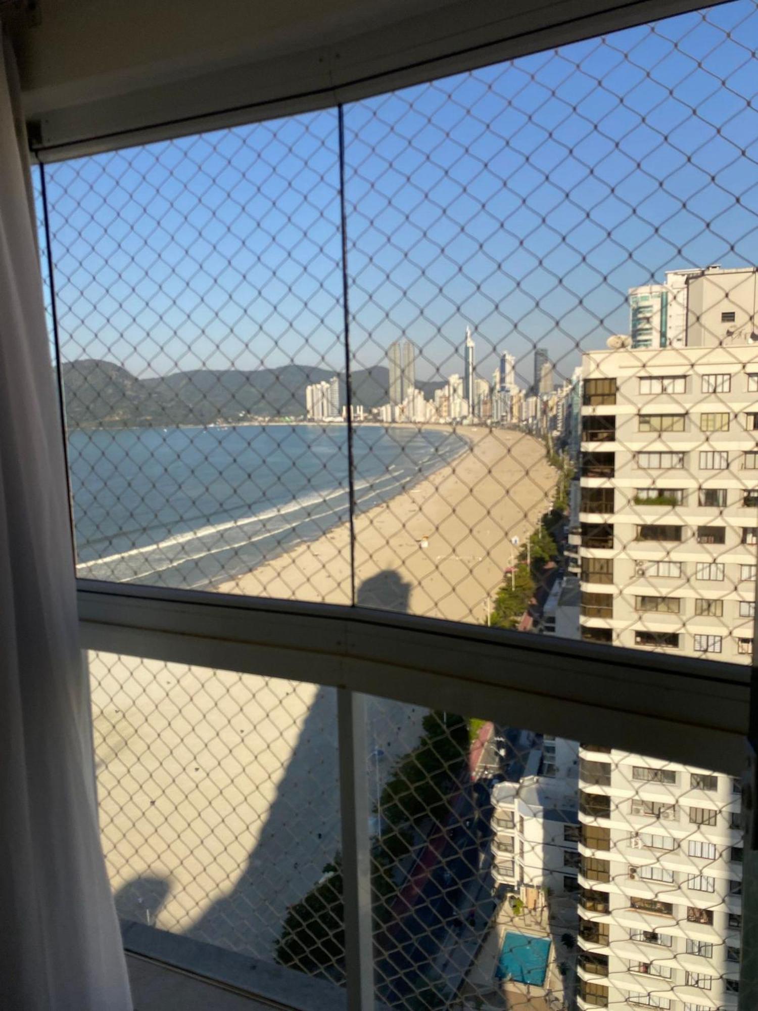 03 Dorm. Frente Mar *