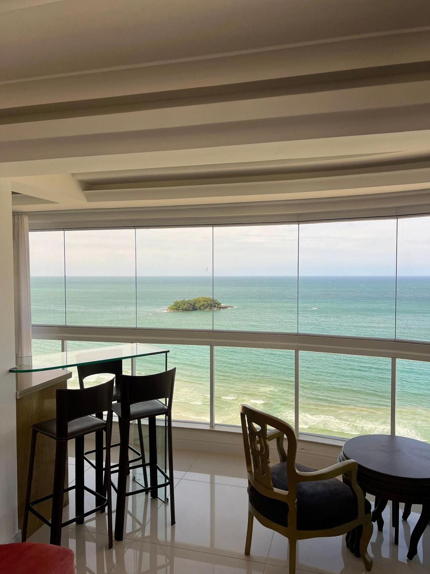 Apartamento 03 Dorm. Frente Mar Balneario Camboriu