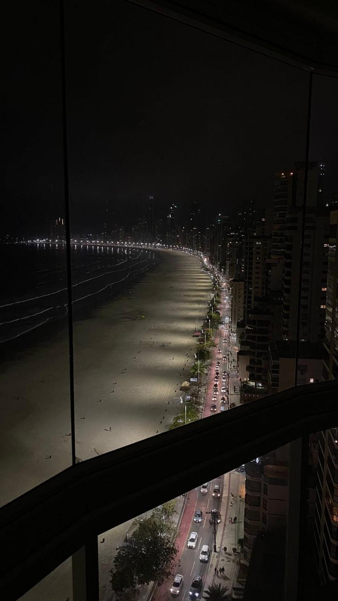 03 Dorm. Frente Mar *