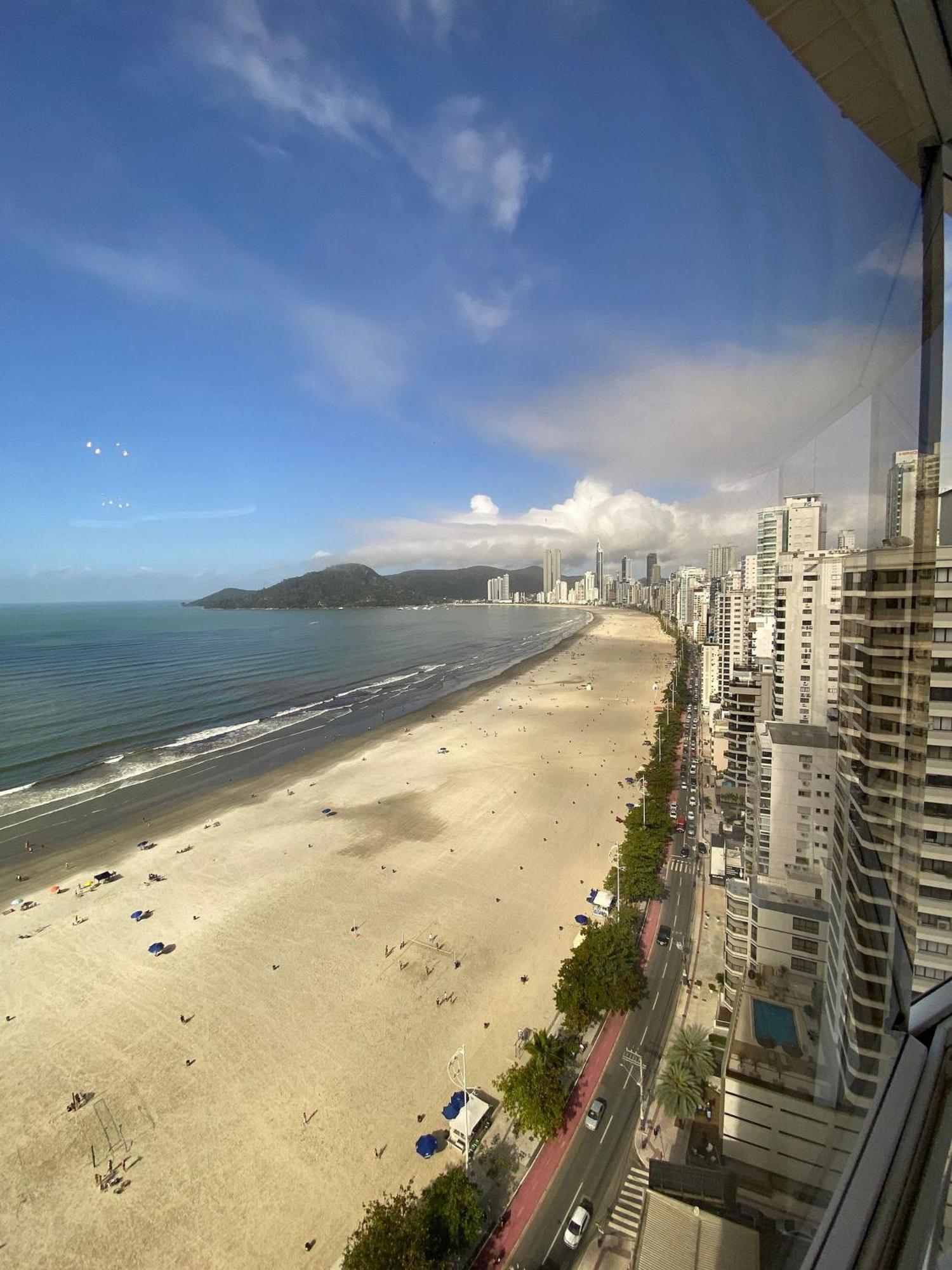 03 Dorm. Frente Mar Balneario Camboriu